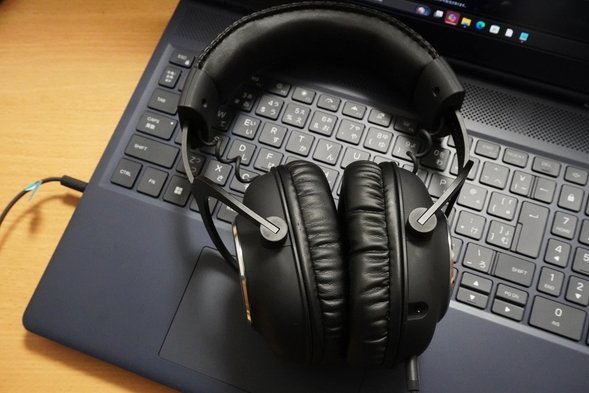 Logicool G PRO Xゲーミングヘッドホン