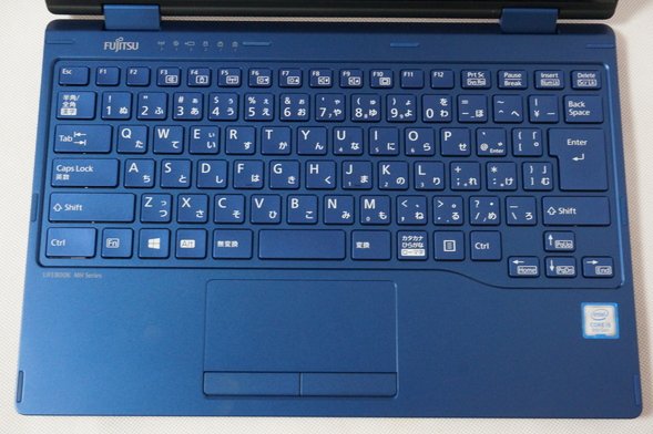 富士通 LIFEBOOK MH75/D2 FMVM75D2WG タッチペン付き-