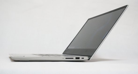 PC/タブレット ノートPC Lenovo Ideapad 330s(14)レビュー 自宅での使用がメインで時々持ち運ぶ 
