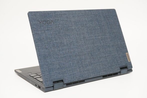 最安値販売中 Lenovo Ryzen7/16GB/512GB/2in1タイプ Yoga650 ノートPC