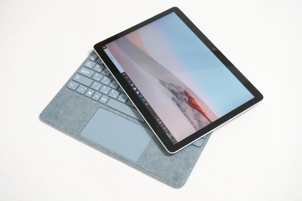 Surface Goレビュー カバンに楽々入るwindowsタブレットノートpc