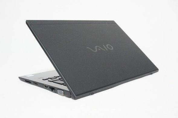 VAIOのノートパソコンは大学生に最適
